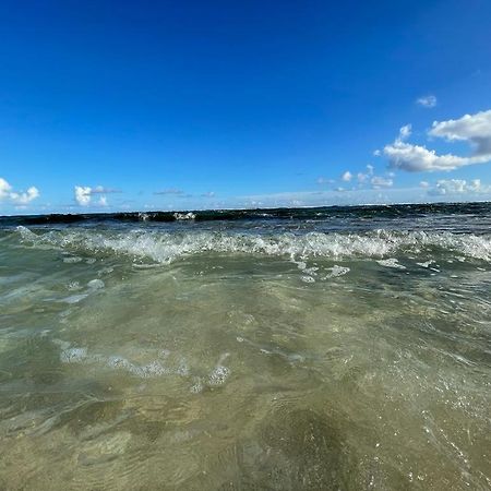 Appartement La Perle, T2 Les Pieds Dans L'Eau A 50M De La Mer Saint-Francois  Exterior photo